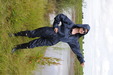 view details of set gm-3m026, Honeysuckle bathes in mud in rainwear