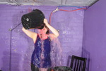 Bucket-Washing in Sportswear